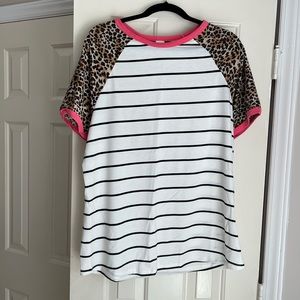 Chic Soul boutique top